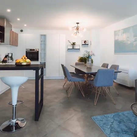 Citrin - New With Amazing Sea View, Big Terrace And Shared Pool *