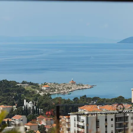 Citrin - New With Amazing Sea View, Big Terrace And Shared Pool Apartment Makarska